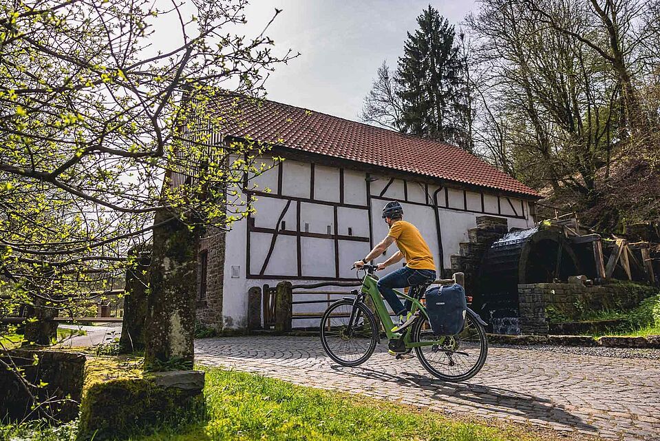Schöne Touren in Halver und Umgebung mit dem ADFC Schöne Touren in Halver und Umgebung mit dem ADFC